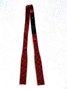 tIE MENS SILK TARTAN WALLACE PLAID RED BOW CRAFT 13-14 1/2 SKINNY VTG neocurio - Picture 1 of 10