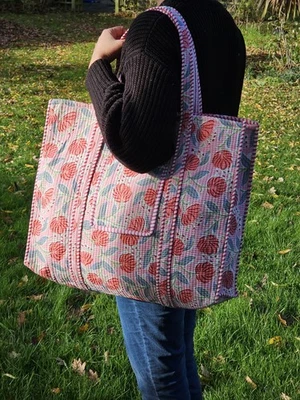 Indian Jaipur Handblock Quilt Bag Cotton Handbag - Image 1 of 4