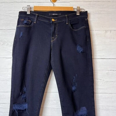 Pantalones de mezclilla marca J para mujer talla 28 oscuros lavados recortados desgastados exposición índigo Foto 1 de 4