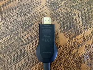 Google Chrome Cast TV Stick H2G2-42 HDMI Wi-Fi Wireless Media Dongle Streaming - Picture 1 of 3
