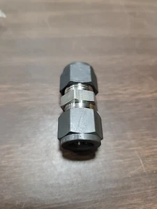 1/2" Tube 316ss Union Fitting SSP Unilok ISSU8U - Picture 1 of 2