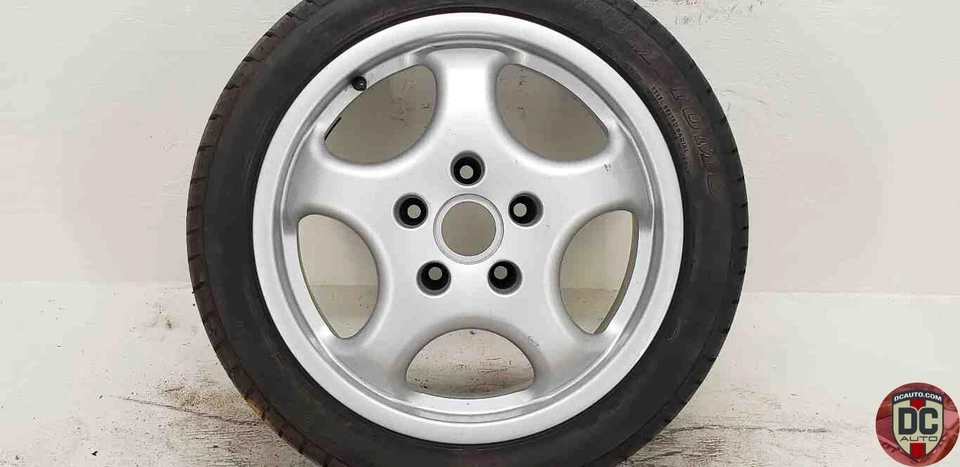 Porsche Borbet Cup 1 Replica 17x7.5 ET23 - Image 1 of 4