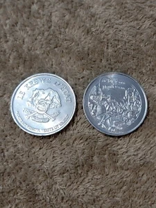 Mardi Gras Le Krewe D'etat 2020 doble de aluminio liso - Imagen 1 de 1