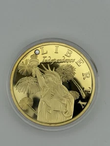 1886 Statue Of Liberty Anniversary Round With Swarovski Crystal And COA - Picture 1 of 4