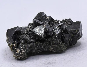 105 g 2,5 Zoll tiefgrüne Epidot Kristalle Cluster natürlicher Edelstein Mineral Roh Peru - Bild 1 von 5