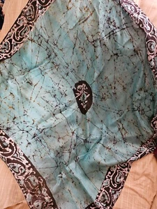 Vintage Silk Batik scarf 33' x 33' made in India - Picture 1 of 5