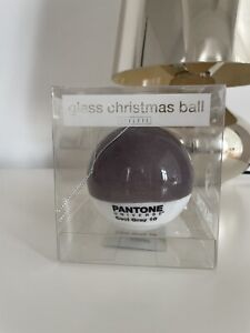 Seletti Pantone Xmas Ball Glass Pink Christmas Cool Gray 10 Design