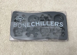 NIP FRED BONE CHILLERS BANDEJA CUBITOS DE HIELO CALAVERAS Y HUESOS CRUZADOS ¡ESPELUZNANTE!! - Imagen 1 de 5