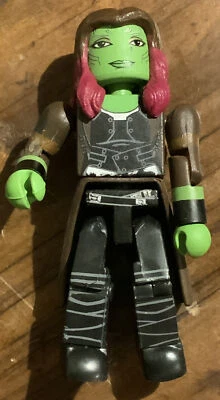 Marvel Minimates Guardianes de la Galaxia guerra infinita Gamora walgreens Foto 1 de 4
