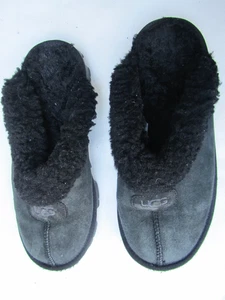 UGG Damen grau Slipper warm Lammfell Fell Hausschuhe, Gr. 7 (UK) sehr guter Zustand - Bild 1 von 6