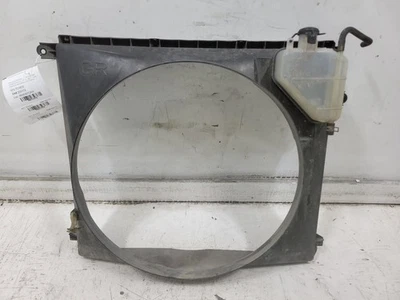 2005-2015 Toyota Tacoma 4.0L Engine Cooling Fan Shroud 16711-0P020 - Image 1 of 4