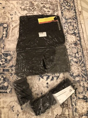 Juego de alfombrillas VW para todo tipo de clima OEM VOLKSWAGEN TIGUAN 2018-2021 NUEVO Foto 1 de 4