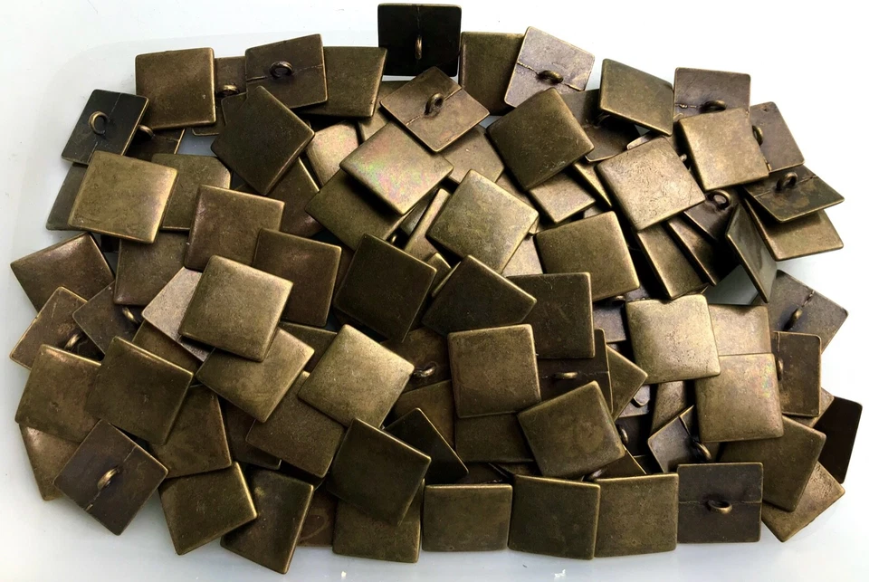 11mm 14mm 20mm Square Aged Antique Brass Metal Shank Button Buttons XM66B-XM66D - Image 1 of 1