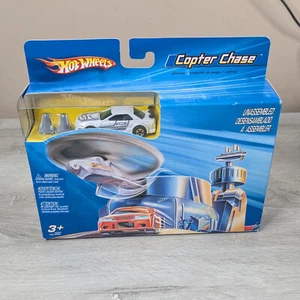 Hot Wheels 2005 Copter Chase Playset w/ Exclusive R32 Skyline - New in Box - Picture 1 of 5