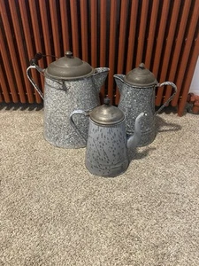 Lot Of 3 Antique Granitware Enamelware Cowboy Coffee Pots - Picture 1 of 17