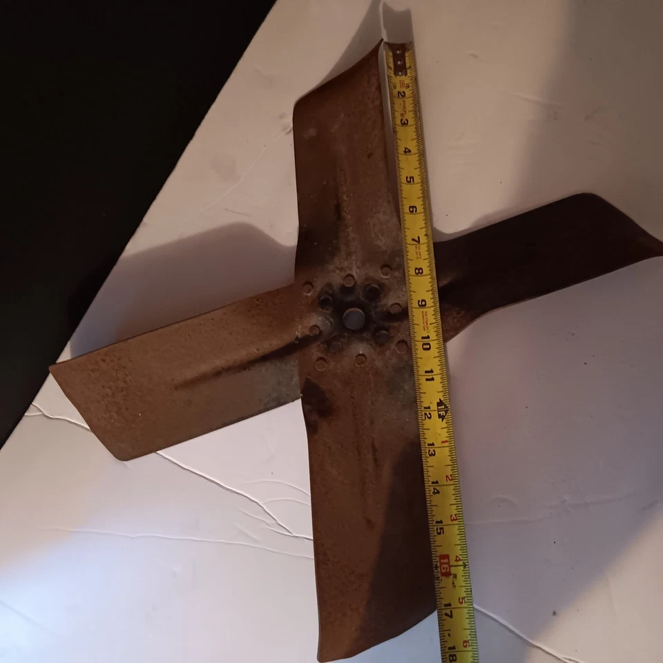 Ventilador de 4 aspas 1957 para Dodge, DeSoto, Plymouth y Chrysler V8 modelos (sin aire) Foto 1 de 4