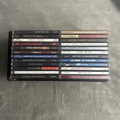 24 CD Lot Jazz Easy Listening Barry White Luther Vandross, Aretha Franklin Foto 1 de 3