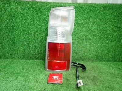 ISUZU Como 2005 KR-JVWE25 Right Tail Light [Used] [PA94650589] - Image 1 of 3