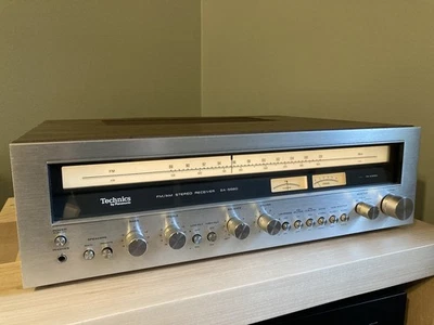 Vintage Technics SA-5560 Stereo Receiver w/ Srvc Manual - Tested & Sounds Great! - Image 1 of 4