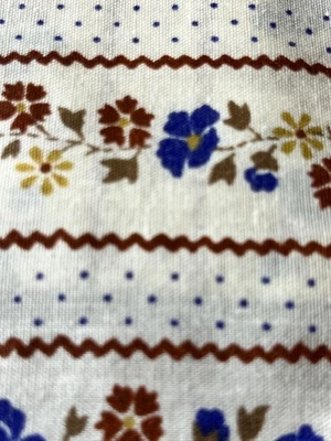 Juego de 5 servilletas florales retro crema delicado cottagecore a lunares Foto 1 de 4