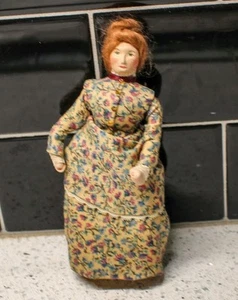 Casa de Muñecas Muñeca Estilo Victoriano Dama Bisque Cara, Manos y Zapatos 6": - Imagen 1 de 8