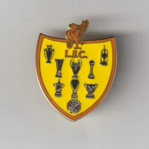 LIVERPOOL F.C. Großes gelbes Trophäenschild Emaille Abzeichen KOSTENLOSER VERSAND UK - Bild 1 von 1