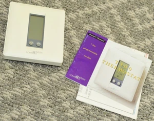 Genuine Original OEM Johnson Controls T500HCP1 Programmable Thermostat White - Picture 1 of 13