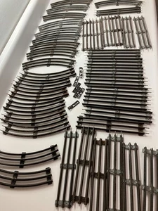 Vintage Konvolut 39 Abschnitte Spur O 027 Zuggleis gerade gebogen und mehr - Bild 1 von 6