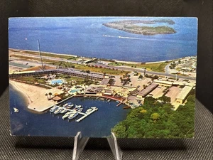 POSTCARD: Sheraton Inn St. Petersburg Florida N2 - Picture 1 of 2