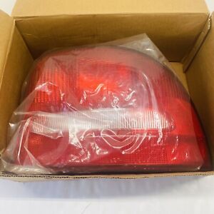 Left Rear Tail Light For A Dodge Plymouth Neon 1995-1998 New Open Box