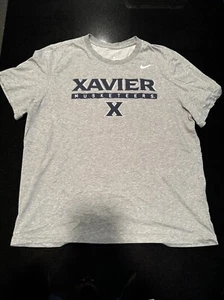Xavier Musketeers Shirt Mens M White NCAA Logo Sports Cincinnati Nike Dri Fit - Picture 1 of 4