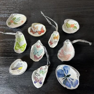 🦋 10 Coastal Oyster Shell Ornaments HANDMADE! Absolutely Stunning 🦋 - Picture 1 of 7