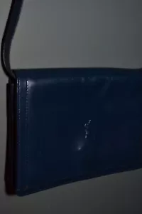Bolso de hombro Yves Saint Laurent azul profundo Francia vintage - Imagen 1 de 18