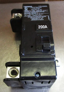Siemens EQ8695 Type EQ 2 Pole 200 Amp 120/240 V Circuit Breaker Used MissingPart - Picture 1 of 9
