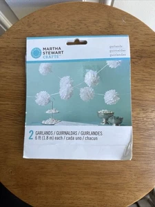 NEW Martha Stewart Celebrate Tissue Paper Pom - Poms Garland 6 ft White - Picture 1 of 2