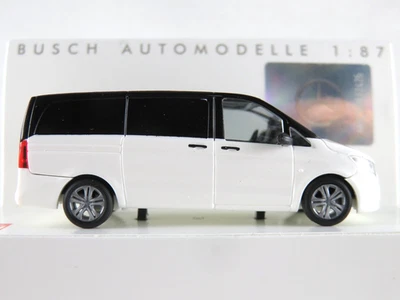 Busch 51129 Mercedes-Benz Vito Bestattungsfahrzeug in weiß/schwarz 1:87/H0 - Bild 1 von 4