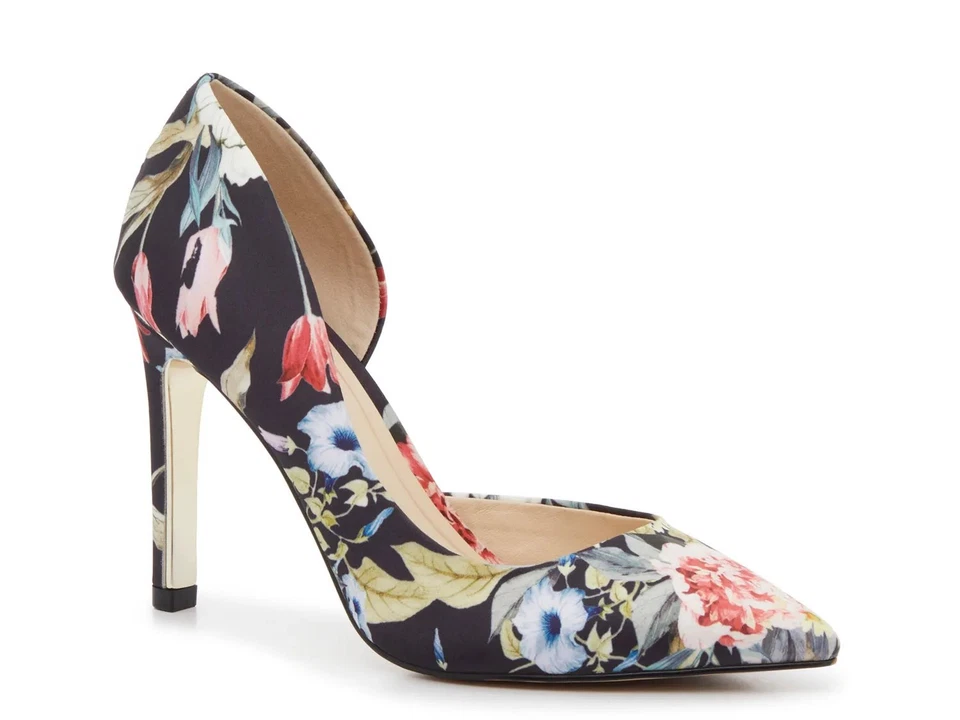 Sapatos sociais femininos Jessica Simpson Cineva Pump - Imagem 1 de 1