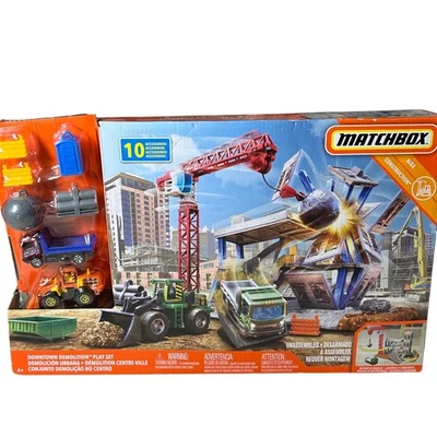 Matchbox Downtown Demolition Play Set Construction Vehicles Crane Accessories 4+ - Image 1 of 4