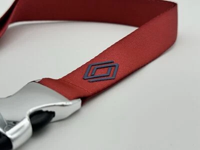 Original Renault Lanyard Rot mit Logo Schlüsselanhänger NEU 7711948753