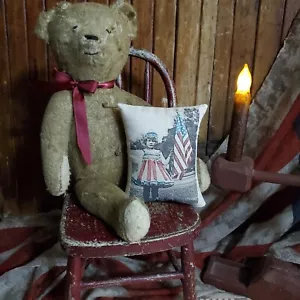 ALMOHADA FOTO DE COLECCIÓN DE ESTILO VICTORIANO PRIMITIVA NIÑA FUEGOS ARTIFICIALES BANDERA TUCK BOWL - Imagen 1 de 10