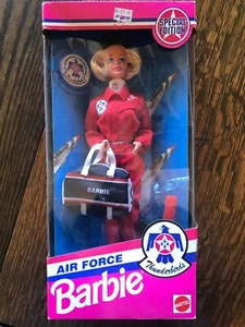 Vintage Air Force "Thunderbirds" Barbie Special Edition - NIP - Picture 1 of 2