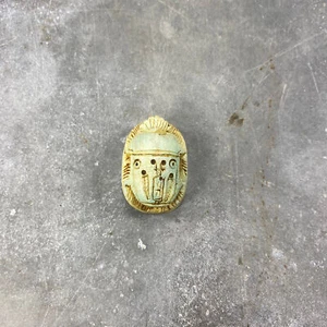 Amulette scarabée divinité égyptienne, Basse Époque ou Époque Ptolémaïque - Foto 1 di 10