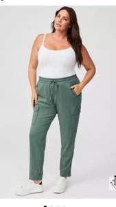 Torrid Relaxed Fit Jogger Stretch Challis Mid-Rise Cargo Pocket Pant 4x Short - Picture 1 of 4