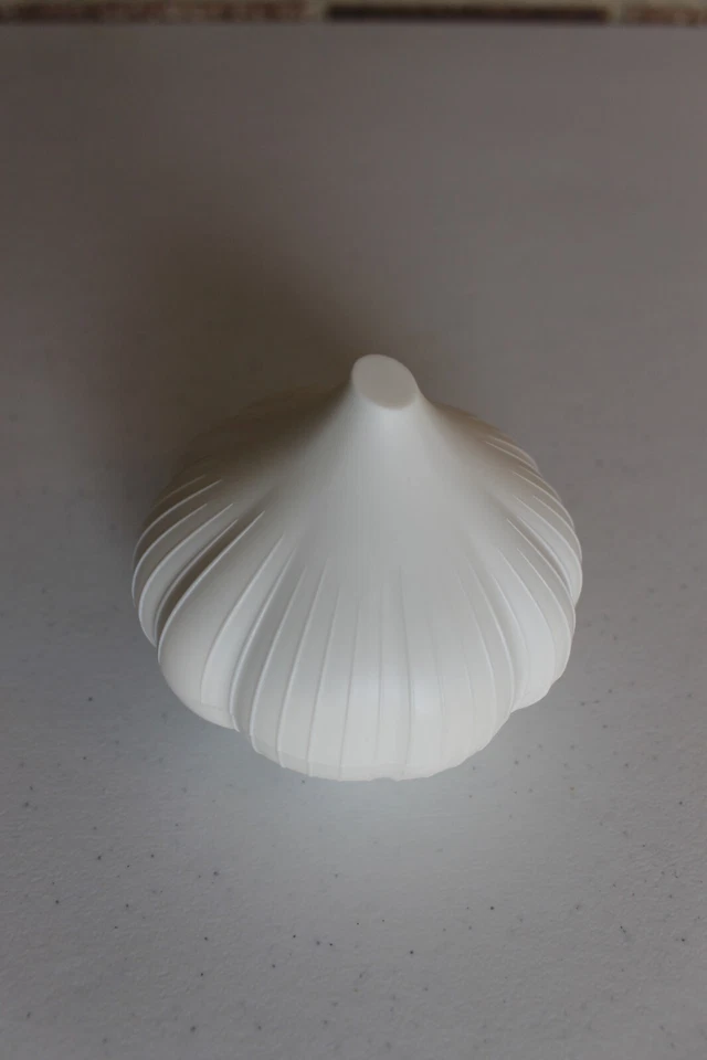 Contenedor de almacenamiento Hutzler Garlic Saver Keeper - se mantiene fresco por más tiempo nuevo Foto 1 de 1