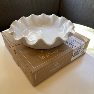 Emile Henry Brand New In Box Ruffled Pie Plate Dish White 10.5” Made In France - Picture 1 of 10