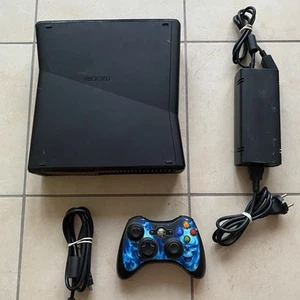Console Microsoft Xbox 360 S Slim 320go + Cables Et Manette Officielle - Imagen 1 de 13