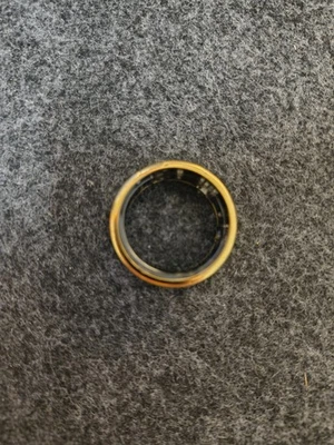 Anillo Oura Gen3 Horizon - Sigilo, tamaño 8/9, sin cargador Foto 1 de 4