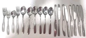 Supreme Besteck von Towle Stainless Japan. Konvolut 18 Stück. Messer. Löffel. Gabel. - Bild 1 von 5