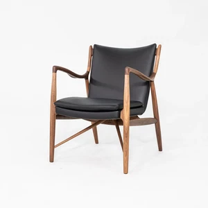 2025 45 Sessel in Elegance 20198 schwarz Leder und Nussbaumöl von Finn Juhl - Bild 1 von 12