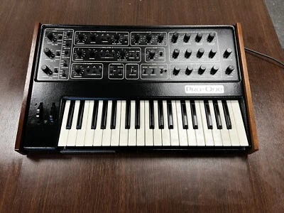 Early 80s Sequential Circuits PRO 1  Prophet One Analog Synthesizer +  Manual - Image 1 of 4